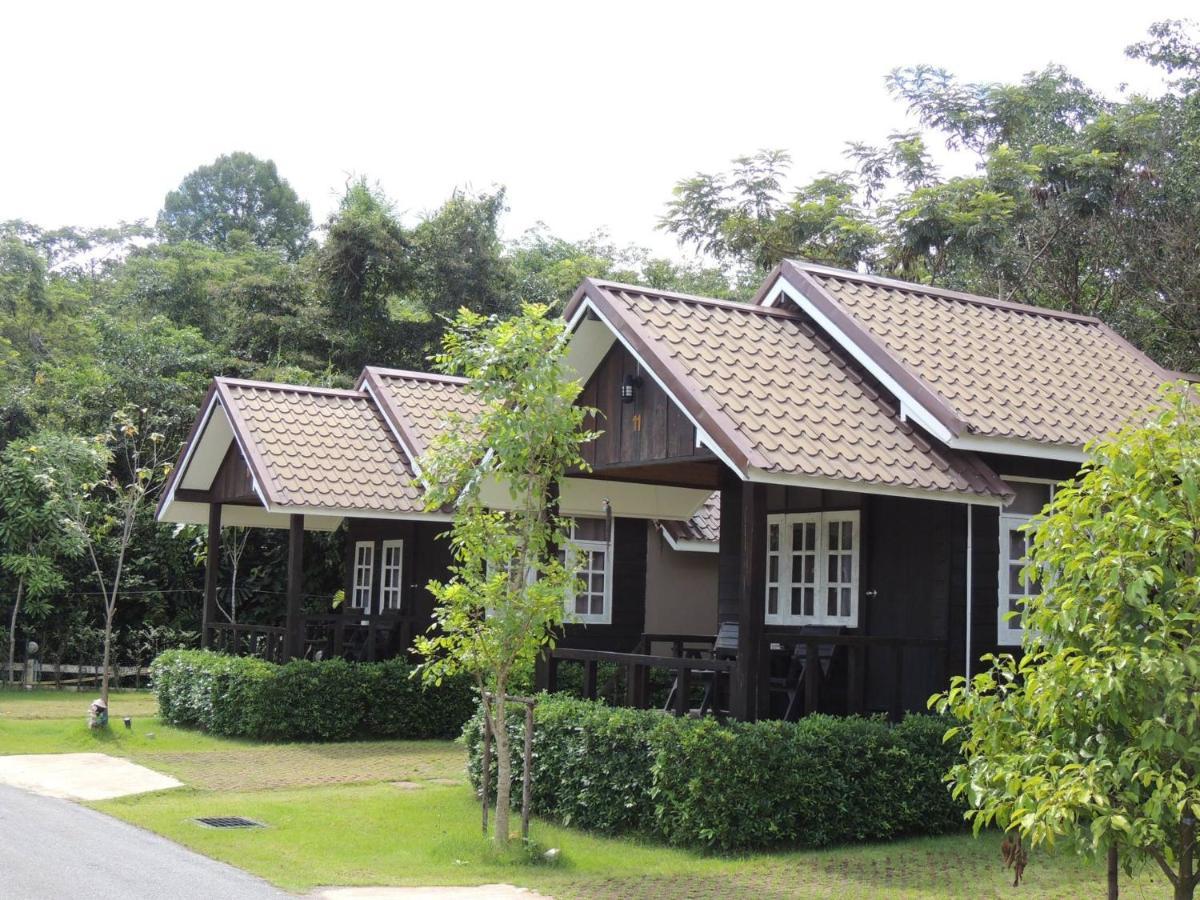 Chanpraya Resort Chanthaburi Exterior photo