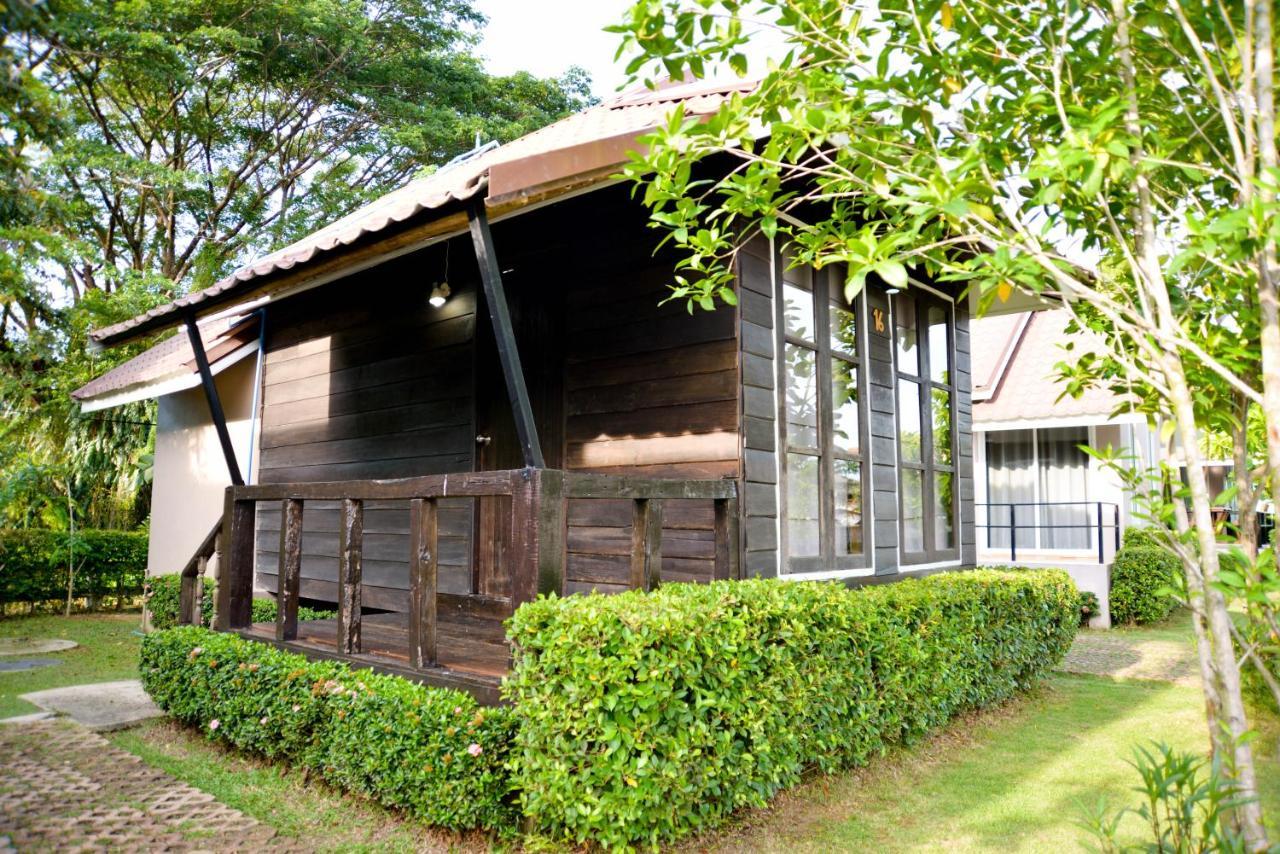 Chanpraya Resort Chanthaburi Exterior photo