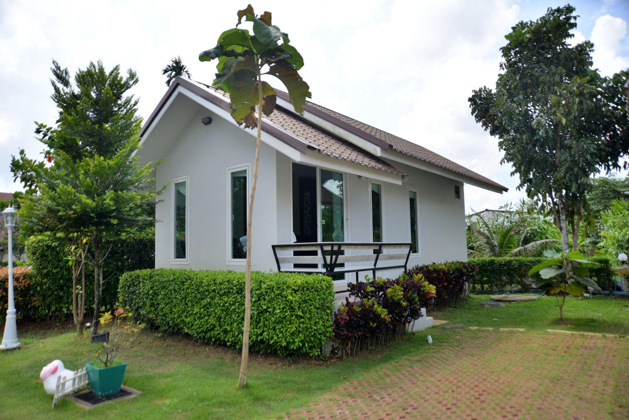 Chanpraya Resort Chanthaburi Exterior photo